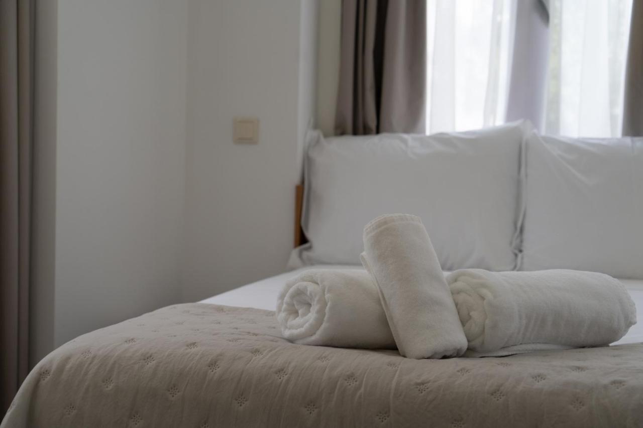 Ferienwohnung Alma Invicta Almada Porto Exterior foto